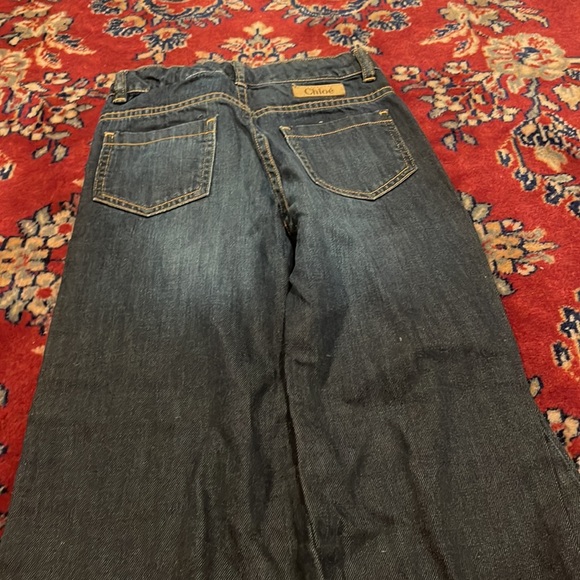 Chloe - Picture 3 of 5